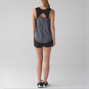 Lululemon Sculpt Tank Freckle Flower Black White Black Size 4